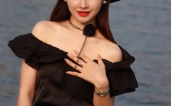 公交车双指探洞